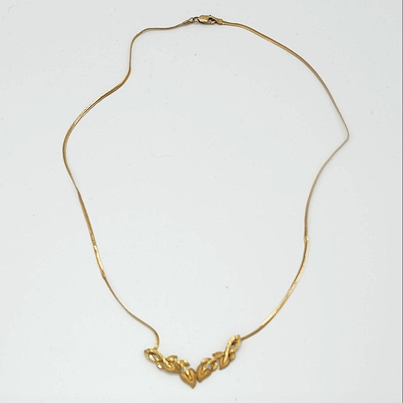 Vintage Jewelry - Vintage 10k Gold Necklace